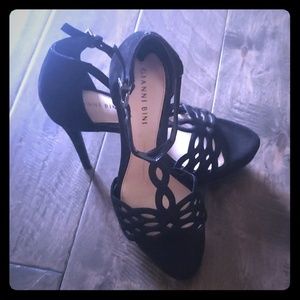 Gianni Bini T-Strap Heels